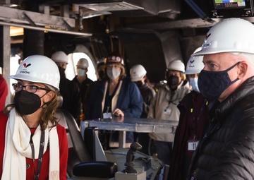 Former Congresswoman Gabrielle Giffords visits ship named after her