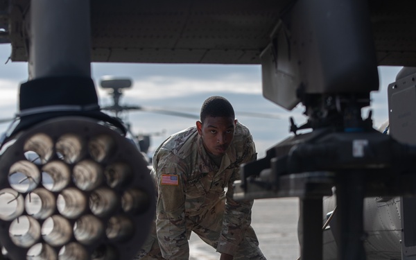 3rd Combat Aviation Brigade conducts aerial gunnery with new AH-64E Apaches.