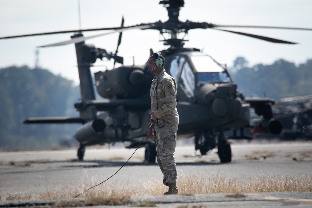 3rd Combat Aviation Brigade conducts aerial gunnery with new AH-64E Apaches.