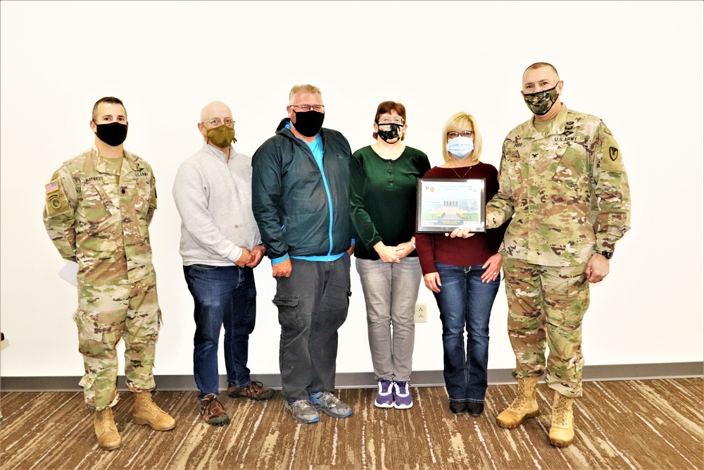 Fort McCoy DHR Mail Room team recognized for excellence