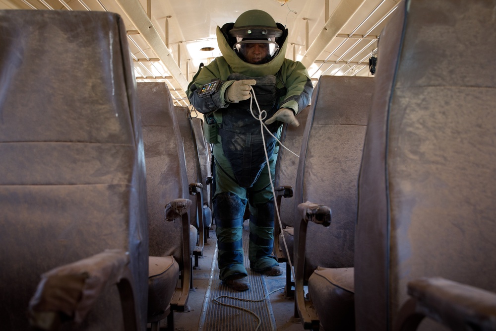 Arizona Guard's 363rd EOD Co. Conduct Team Leader Qualification