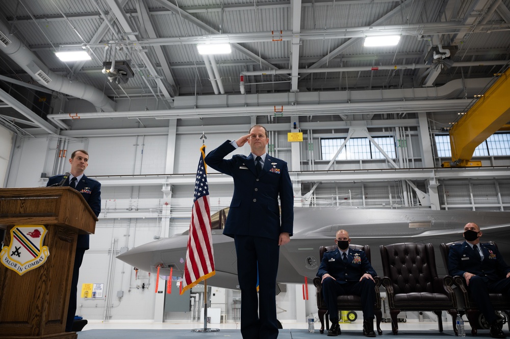 Worrell assumes command of 356th FS