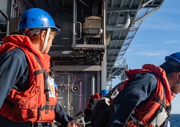 USS America (LHA 6) Conducts a Man Overboard Drill