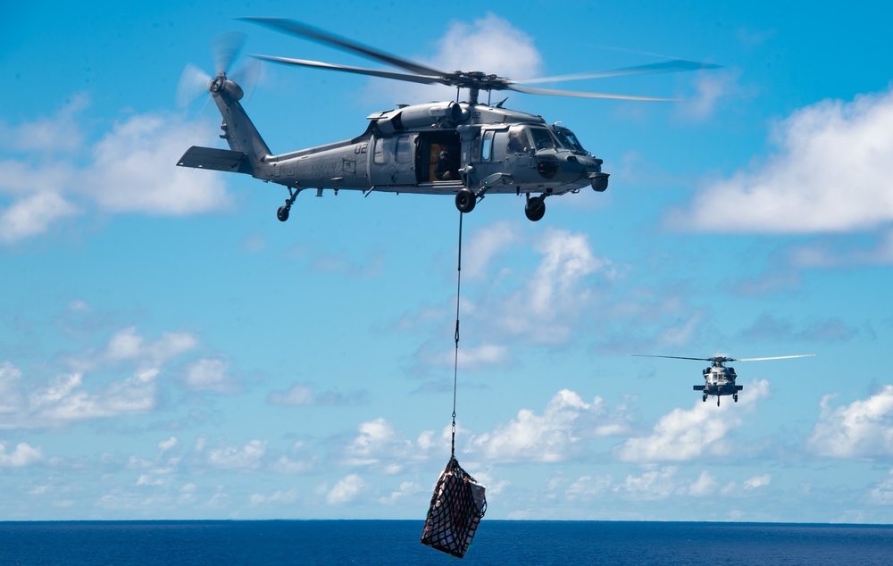 USS Carl Vinson (CVN 70) Conducts VERTREP with Matthew Perry (T-AKE 9)