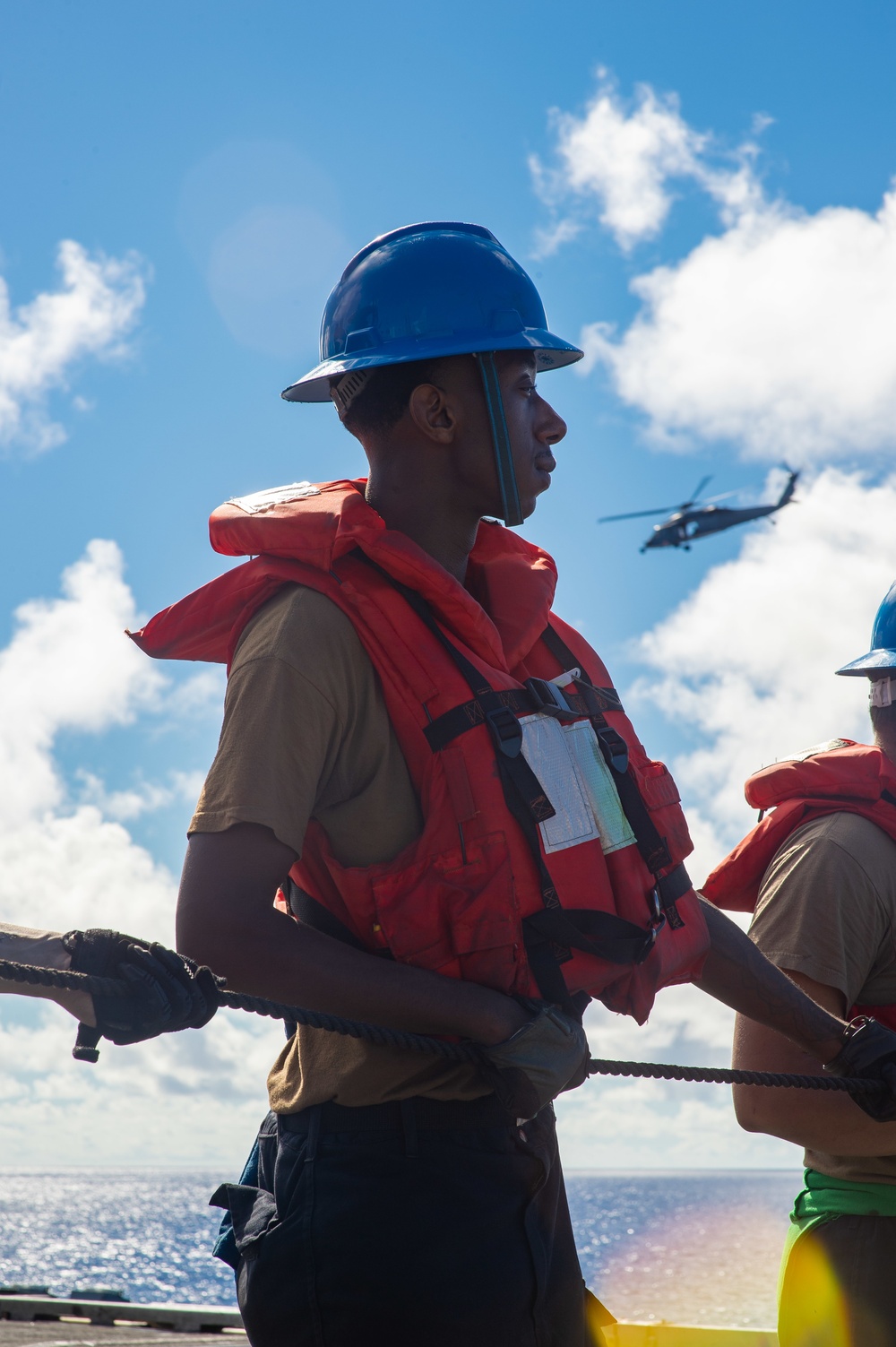 USS Carl Vinson (CVN 70) Conducts VERTREP with USNS Yukon (T-AO 202)