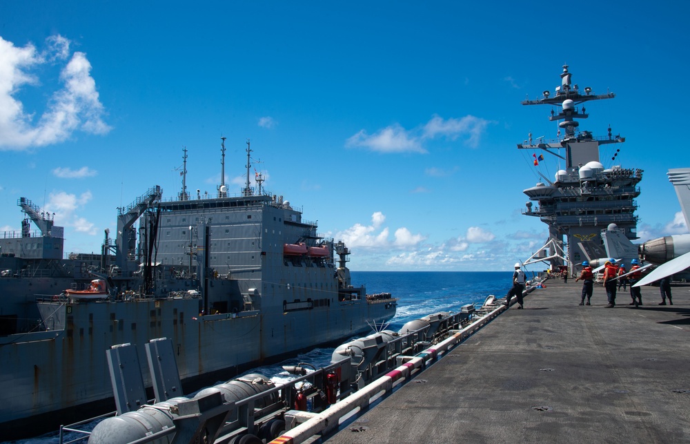 USS Carl Vinson (CVN 70) Conducts VERTREP with Matthew Perry (T-AKE 9)