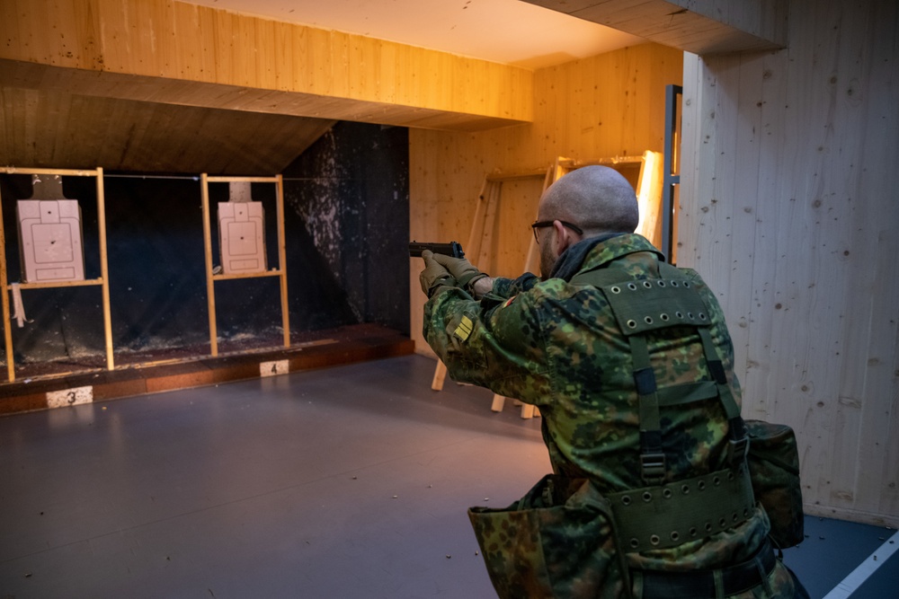 German Allies qualify at US Range in Belgium