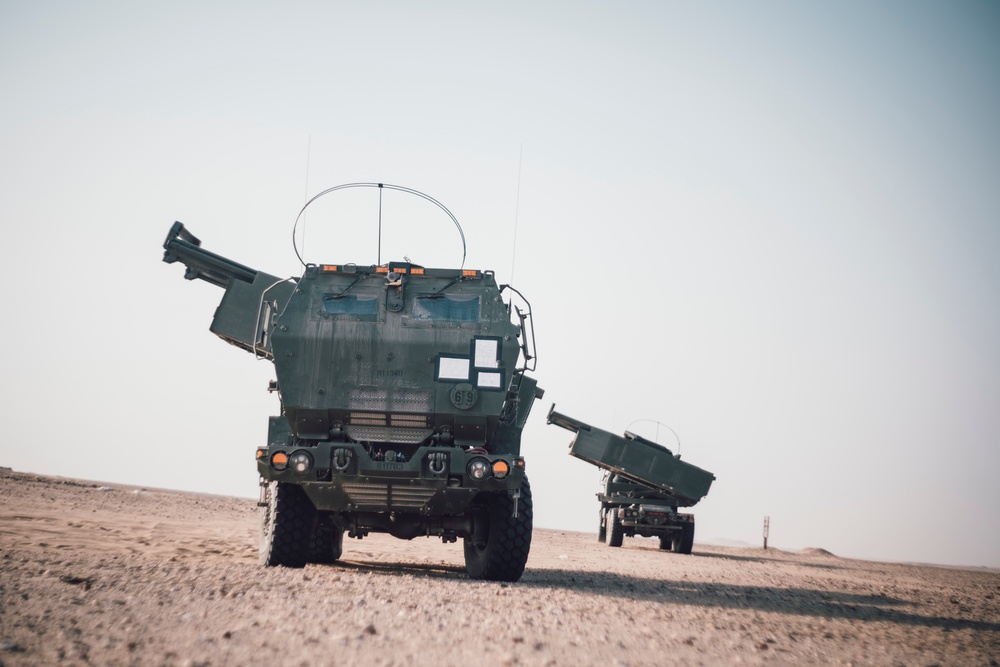 11th MEU supports HIMARS rapid infiltration exercise in Kuwait