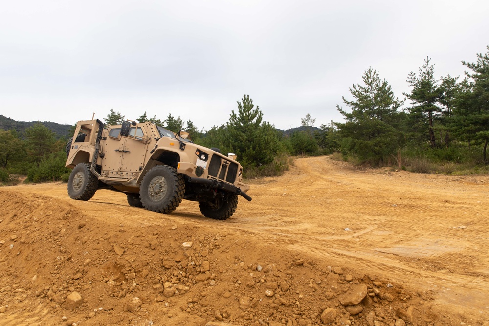 Kamoshika Wrath: JLTV familiarization training