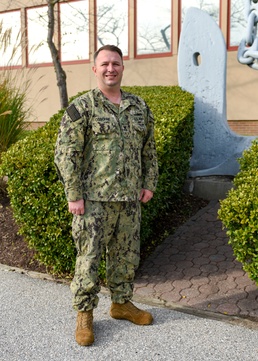 FCC/C10F Sailor Saves a Life