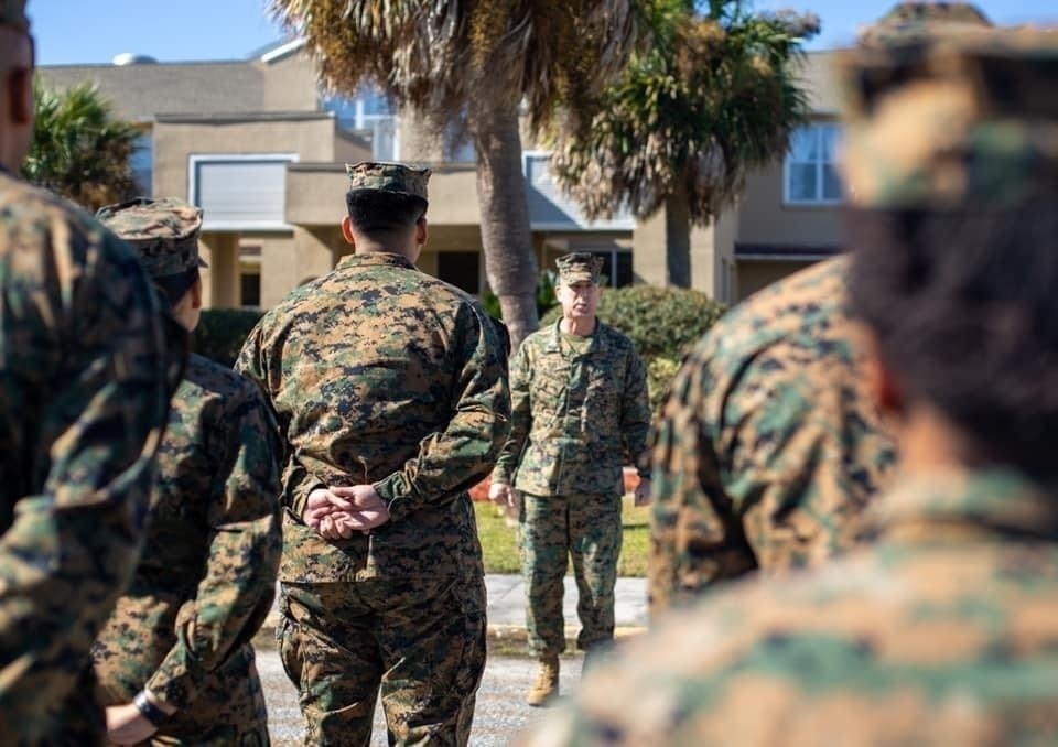 Commanding Officer addresses 6th Marine Corps District Staff