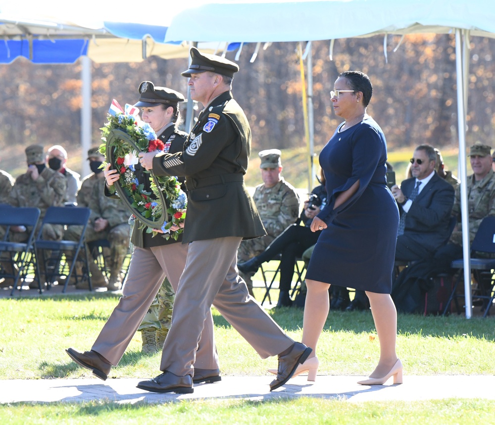 Fort Drum community honors veterans during wreath-laying ceremony