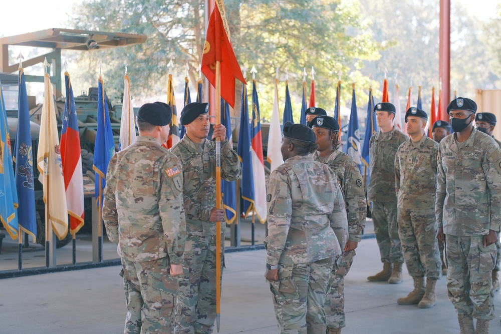 689th Rapid Port Opening Element welcomes new commander