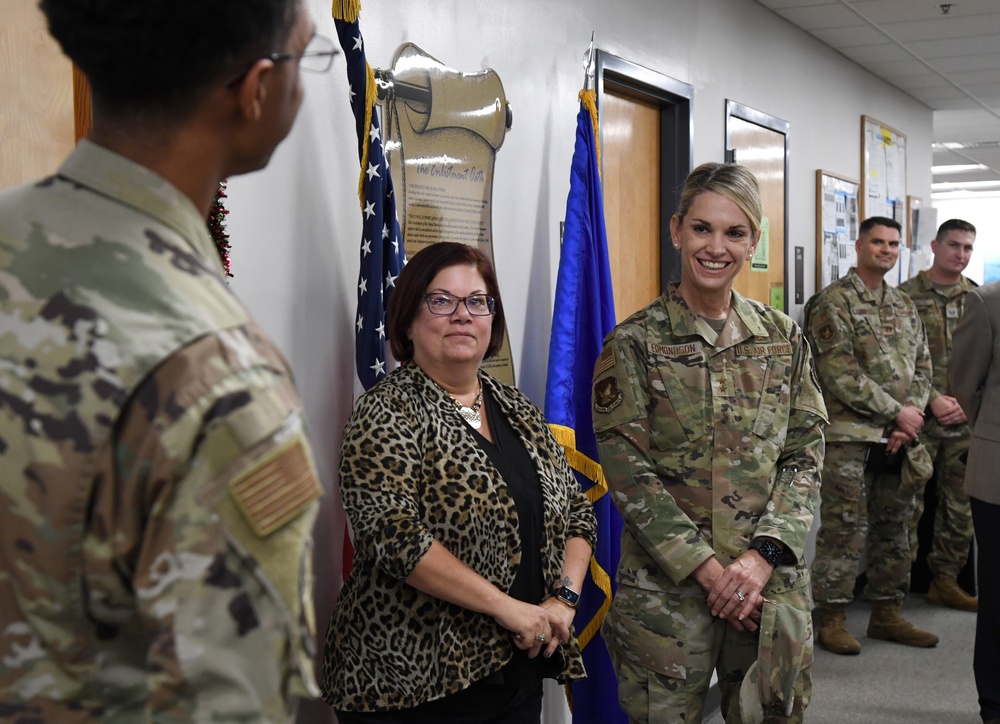 Second Air Force commander receives 81st TRW immersion tour