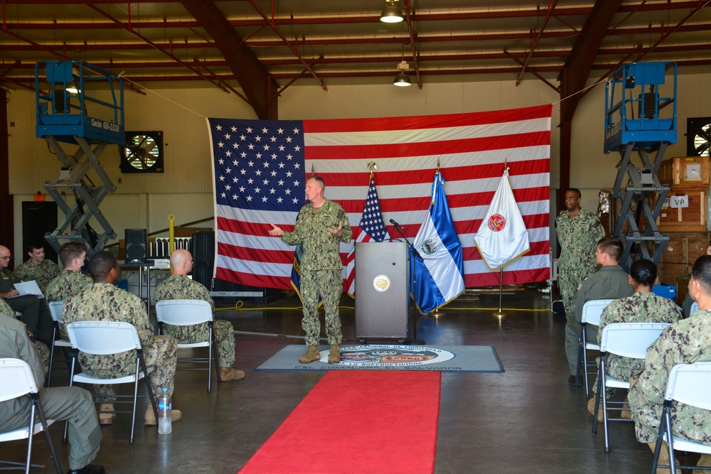 Commander of U.S. Naval Forces Southern Command/U.S. 4th Fleet Speaks to Sailors at a Site Visit and Meet and Greet