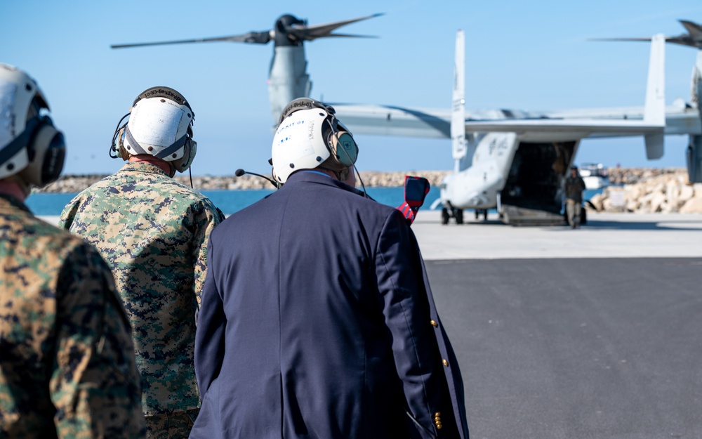 SECNAV Del Toro visits I MEF