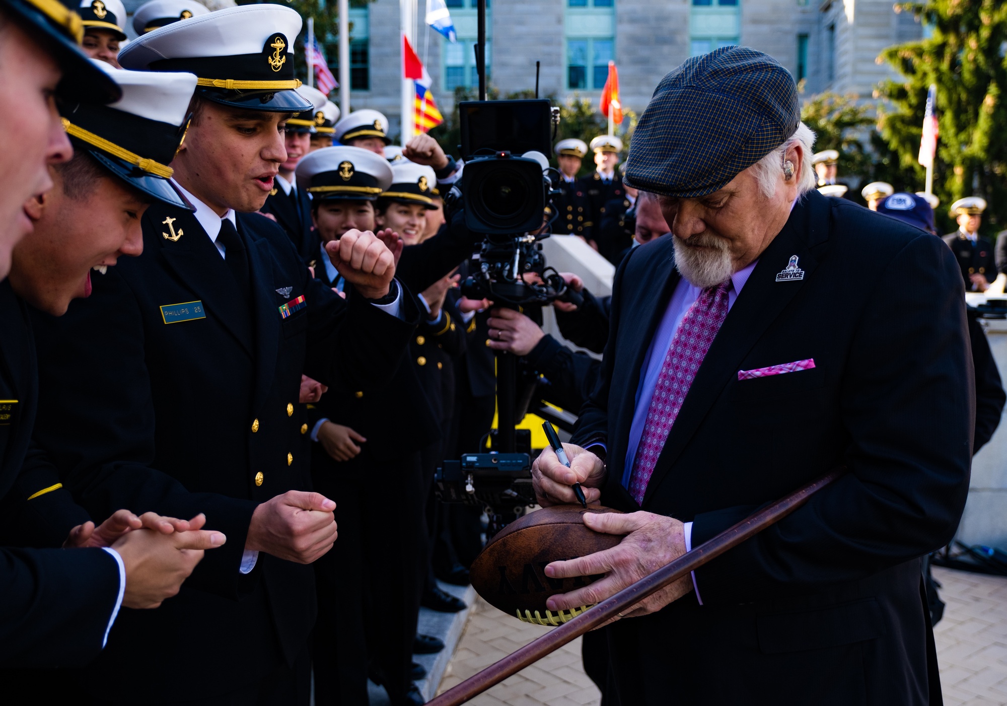 Fox NFL Sunday ventured to West Point for Veterans Day salute, Article