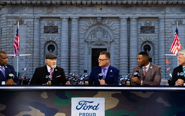 FOX Sports NFL Sunday Salute to Veterans Show