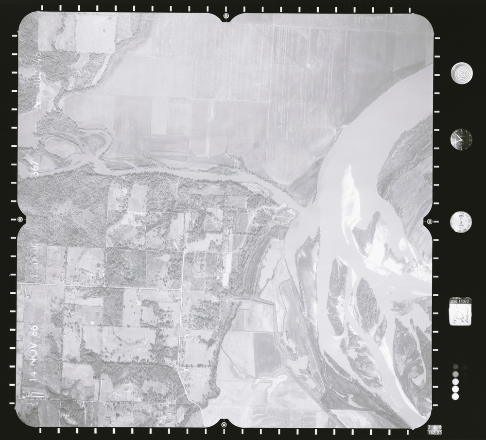 081099.089 - 150 CFS Ark. River.367.2