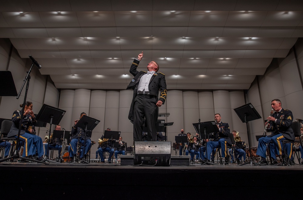 282nd Army Band in concert