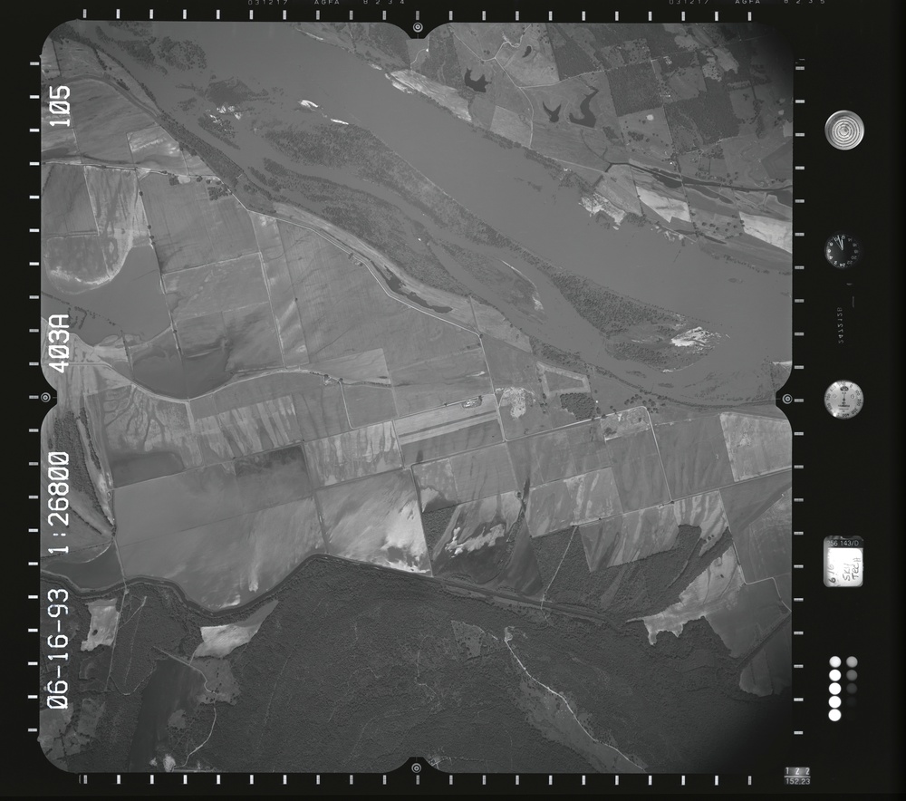 081076.105 - High Water - Ft. Smith, Pine Bluff Fourche La Fave.403A.1