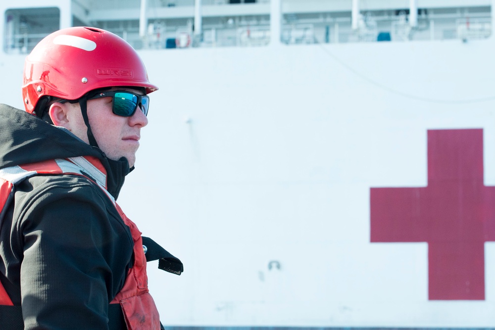 USNS Mercy (T-AH 19) Conduct Small Boat and Rescue Craft Operations During MERCEX 22-1