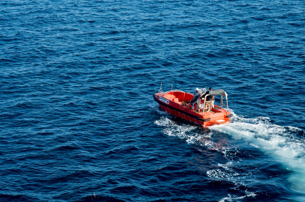 USNS Mercy (T-AH 19) Conduct Small Boat and Rescue Craft Operations During MERCEX 22-1