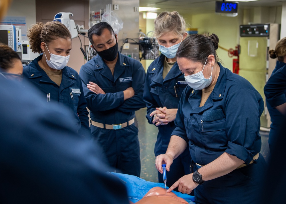 USNS Mercy (T-AH 19) Medical Personnel Train During MERCEX 22-1