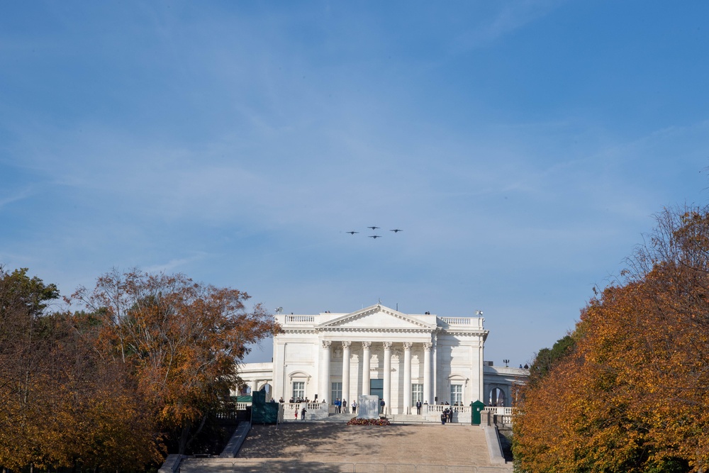 Arlington National Cemetery Veterans Day events 2021