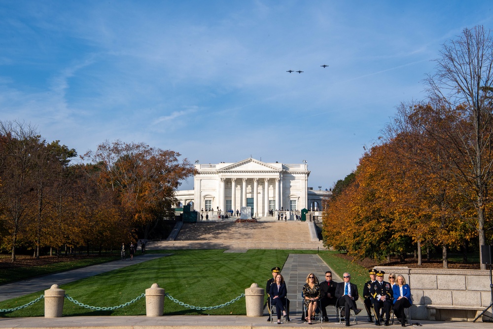 Arlington National Cemetery Veterans Day events 2021