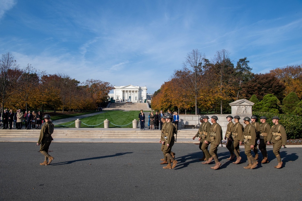 Arlington National Cemetery Veterans Day events 2021