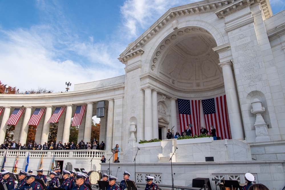 Arlington National Cemetery Veterans Day events 2021