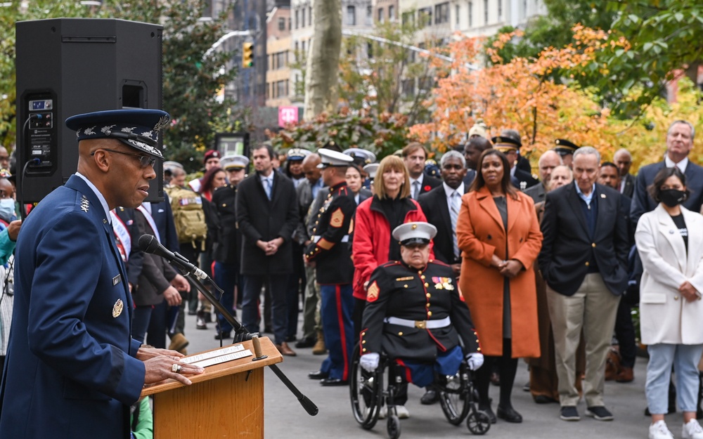 CSAF speaks at NYC Veteran's Day wreath-laying ceremony