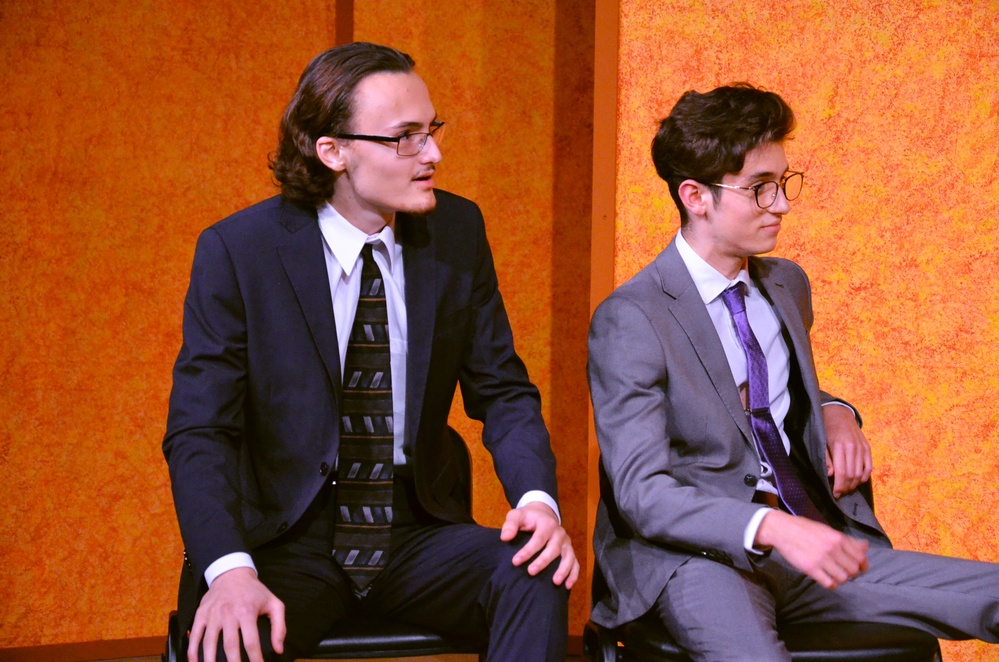 “Unforgettable Laughter” at Soldiers' Theatre “Unforgettable Laughter” at Soldiers' Theatre