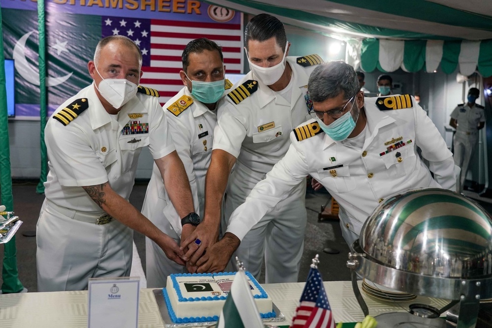 USS Pearl Harbor Visits Pakistan