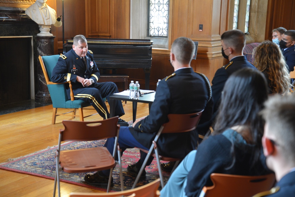 NY National Guard Senior Leader Speaks with ROTC Cadets for Veterans Day