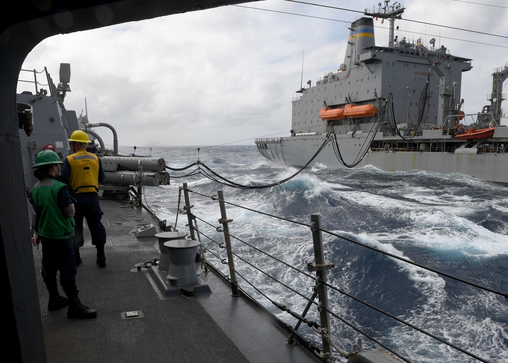 USS Chafee (DDG 90) Conduct a Replenishment-At-Sea In South China Sea