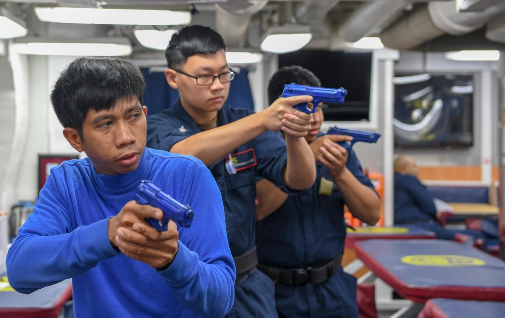 USS Chafee (DDG 90) Conducts An Active Shooter Drill