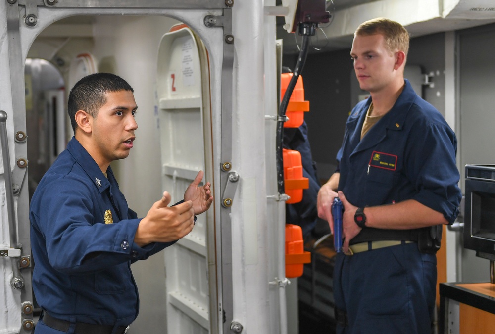 USS Chafee (DDG 90) Conducts Active Shooter Drill
