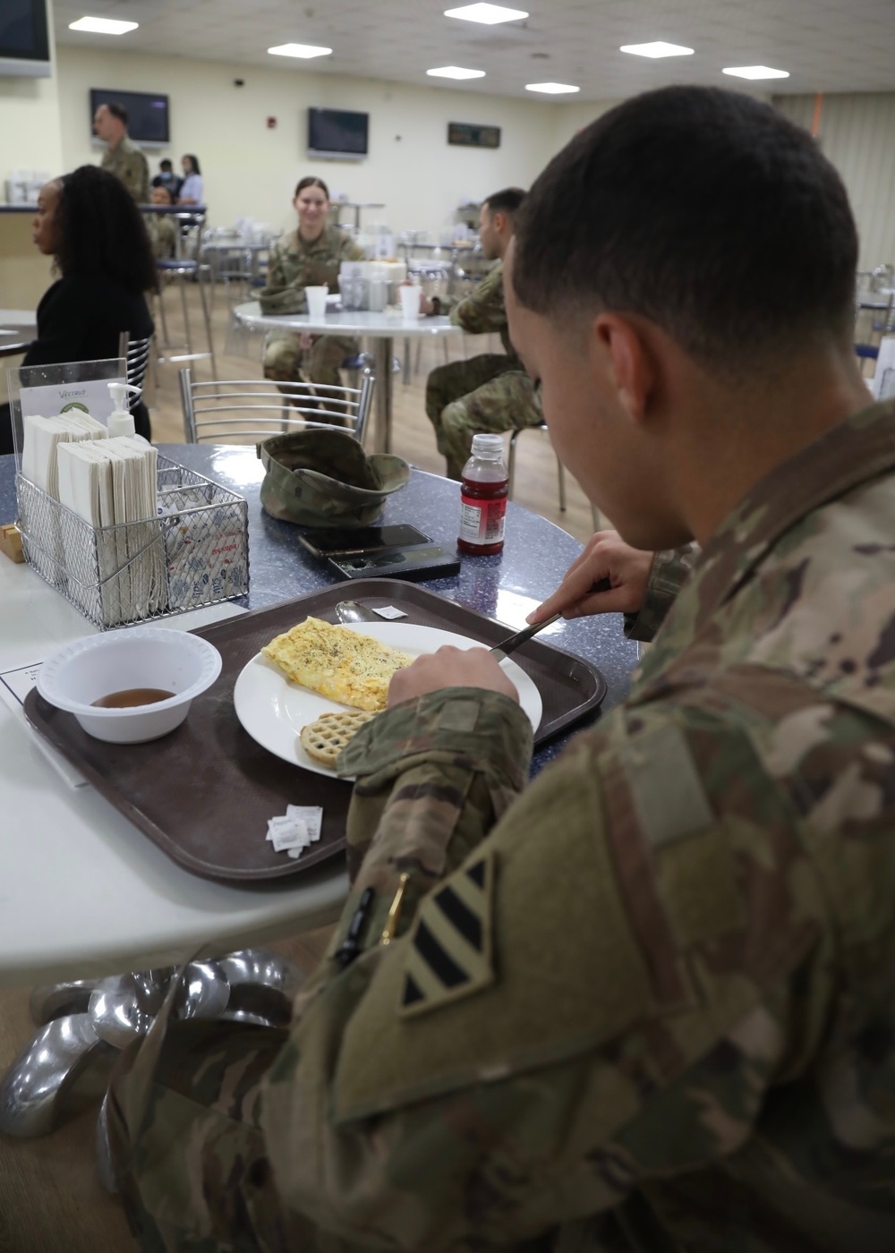 Camp Arifjan holds Veterans Day prayer breakfast