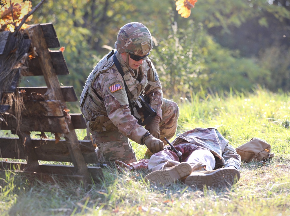 Regional Command – East Soldiers Compete in Best Mountain Warrior Competition