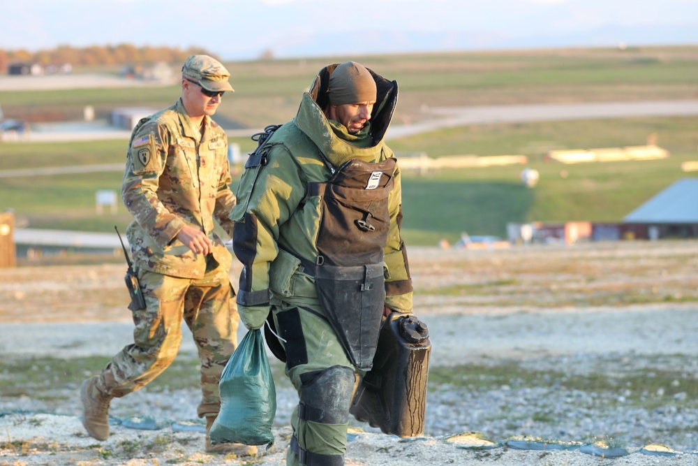 Regional Command – East Soldiers Compete in Best Mountain Warrior Competition