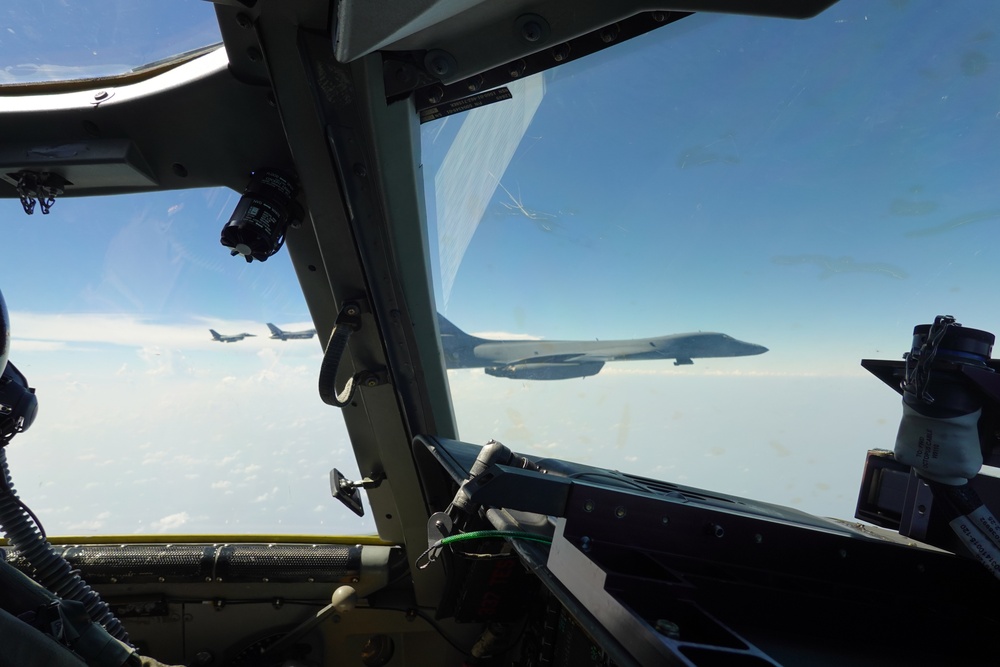 9EBS B-1 conducts Presence Patrol