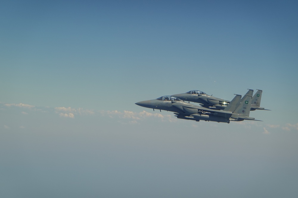 9EBS B-1 conducts Presence Patrol