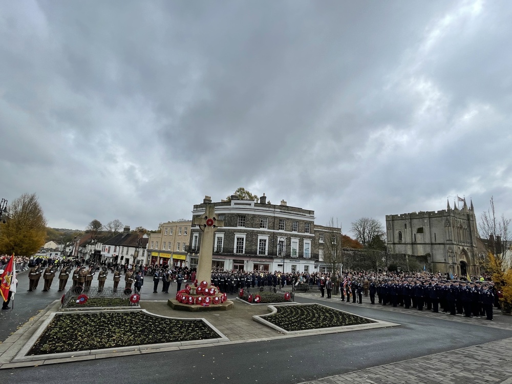 RAF Mildenhall participates in Remembrance Day event