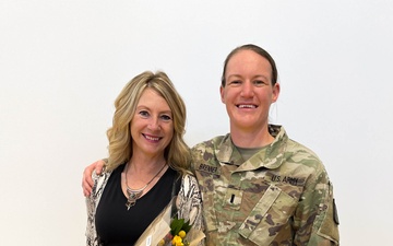 Wyoming infantry unit welcomes its first female commander
