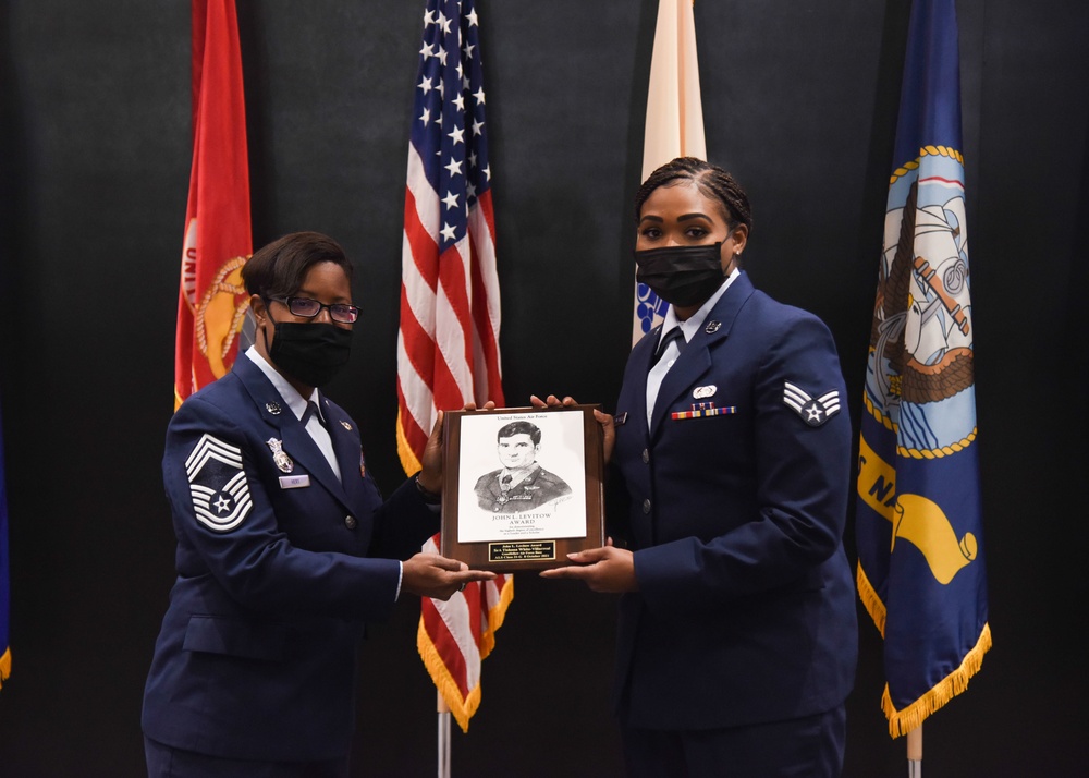 ALS Class 21-G Graduates