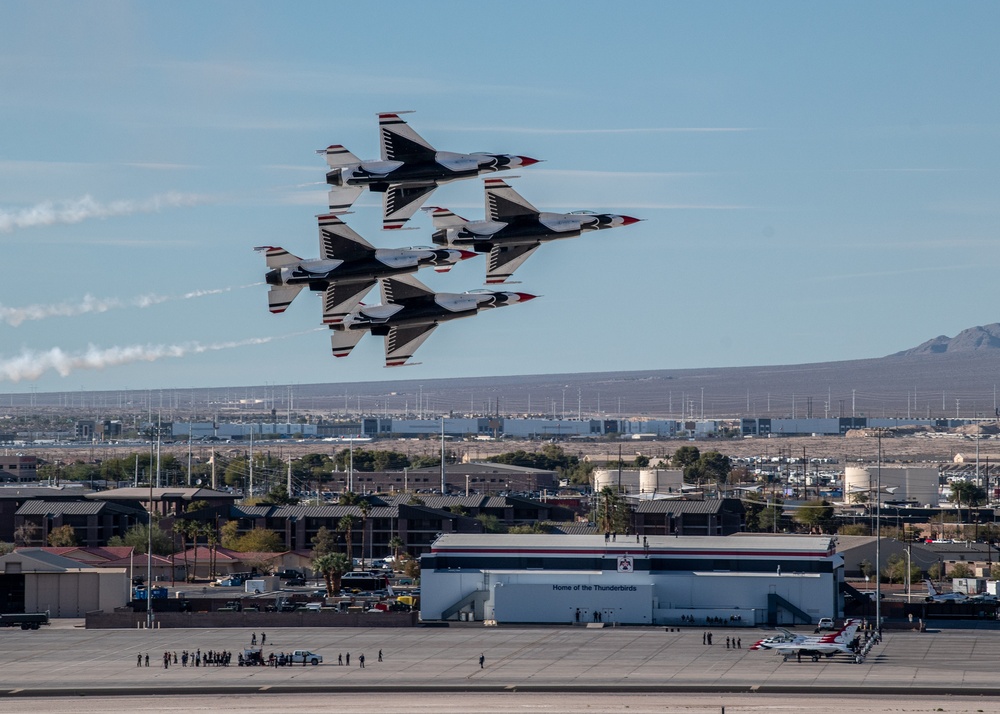 DVIDS - Images - Thunderbirds Prepare for Final Show of the 2021 Season ...