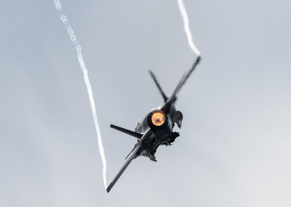 F-35A Demo Team at the 2021 California International Air Show