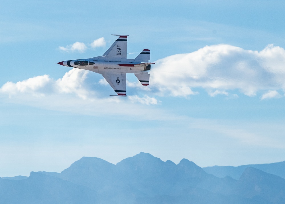 Thunderbirds Prepare for Final Show of the 2021 Season